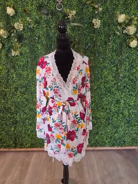 Oh La La Cheri Women's Robe, Size 1X/2X